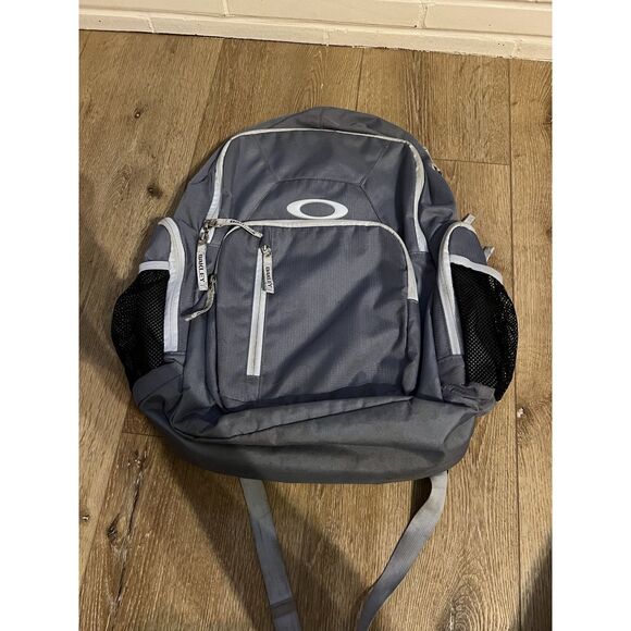 Oakley Gray Works Backpack 25L Gray Bag - Picture 1 of 3